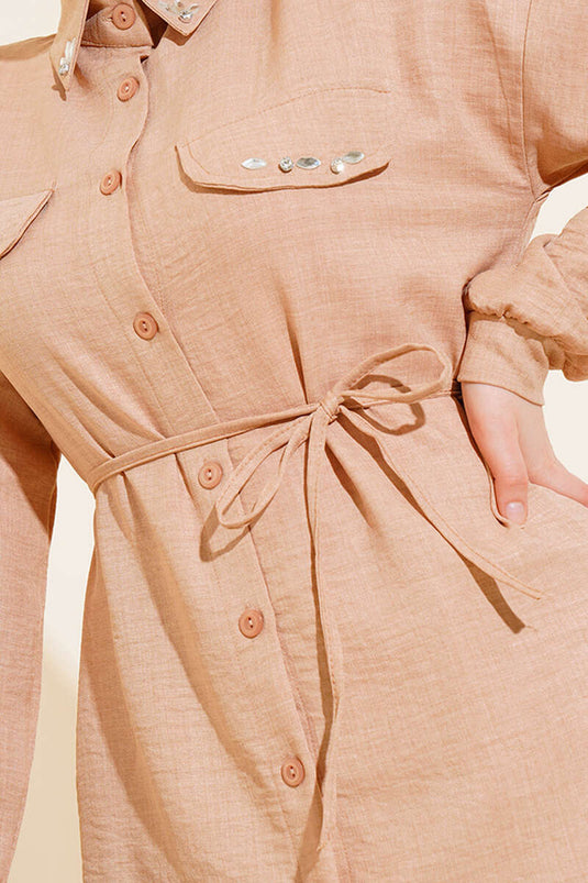 Ensemble double en lin avec détails en pierres Cepleri, couleur latte