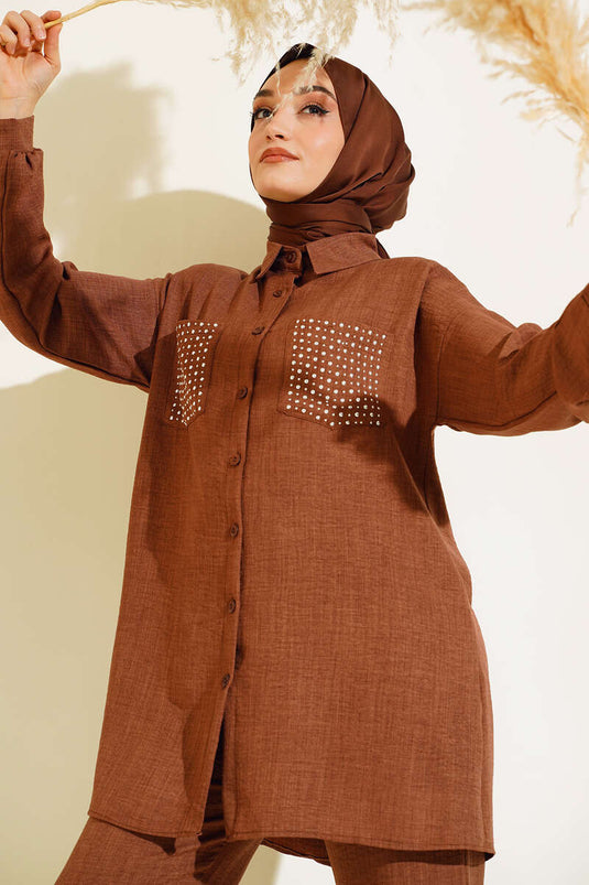 Costume en lin marron avec poches à pierres