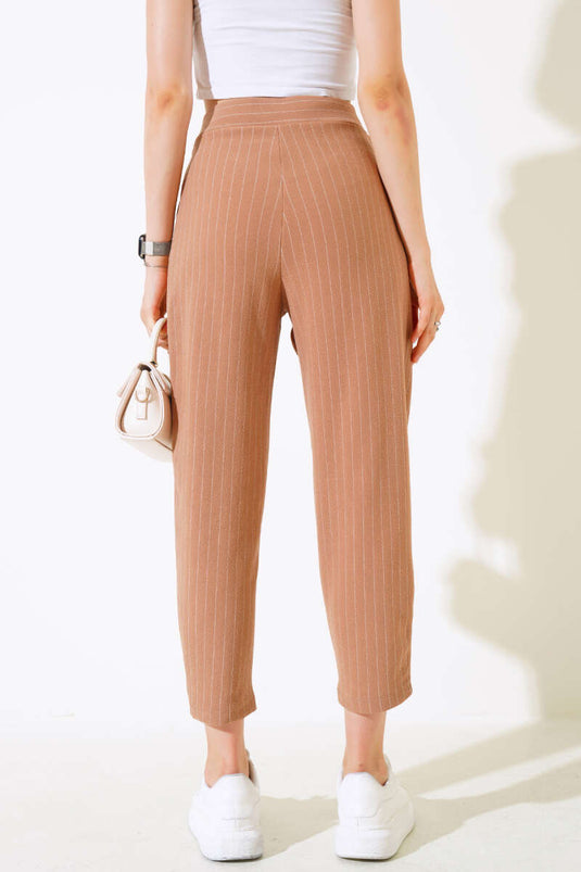 Pantalon rayé camel avec poches