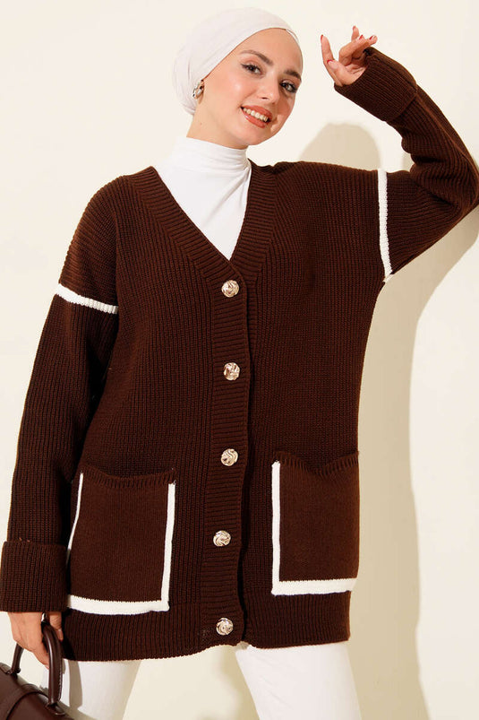 Pocketed Gold Buttoned Knitted Cardigan Brown