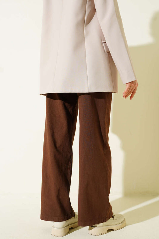 Hosen mit Taschen aus Leinen, weit geschnitten, braun