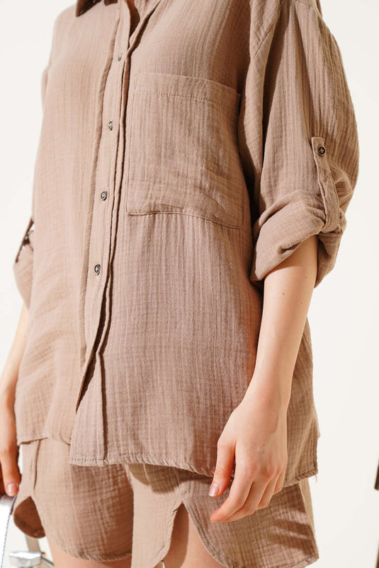 طقم لاتيه من قطعتين من قماش موسلين مع شورت جيب