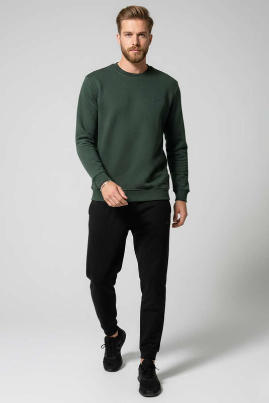 سويت شيرت رجالي مطرز بلون أخضر زيتوني