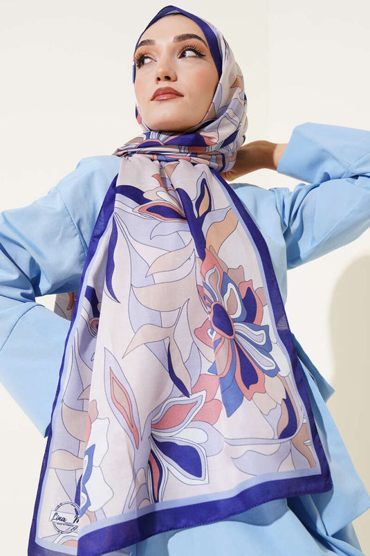 شال ناعم مخطط مزين بالزهور من بارليمنت