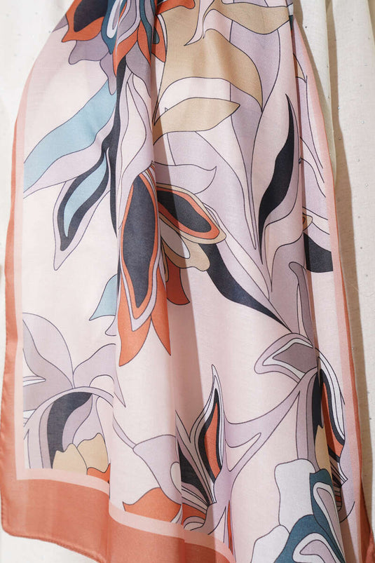 شال ناعم مخطط بنقوش زهرية، لون بني فاتح