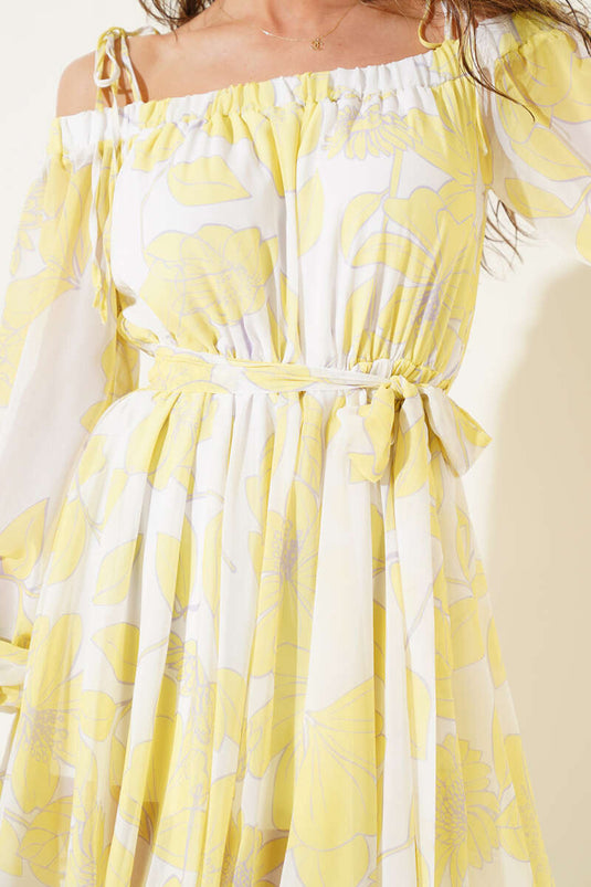 Vestido de gasa con cuello barco y estampado floral amarillo