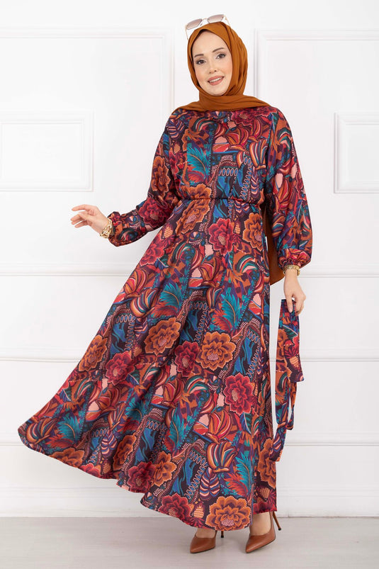 Robe voilée ceinturée à motif floral couleur terre cuite