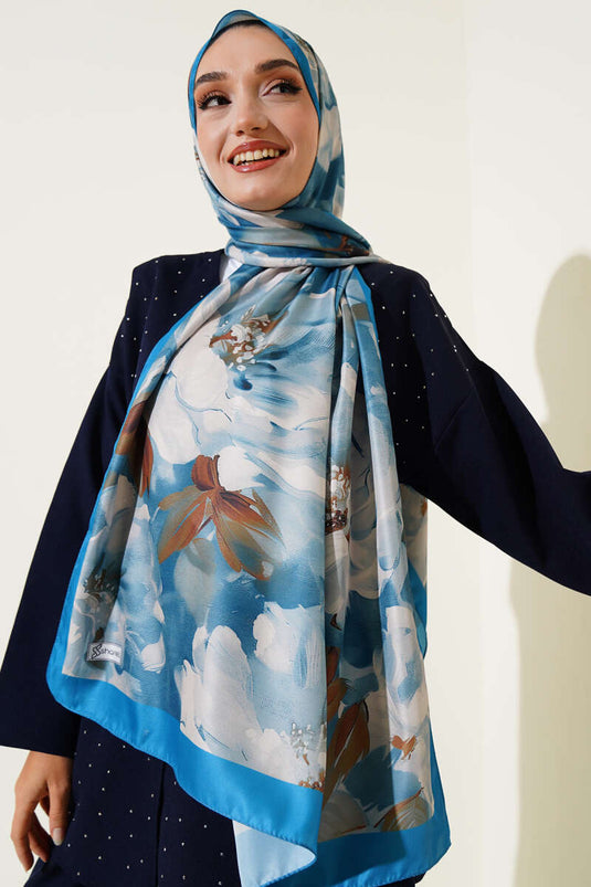 Blauer Twill-Schal mit Blumenmuster