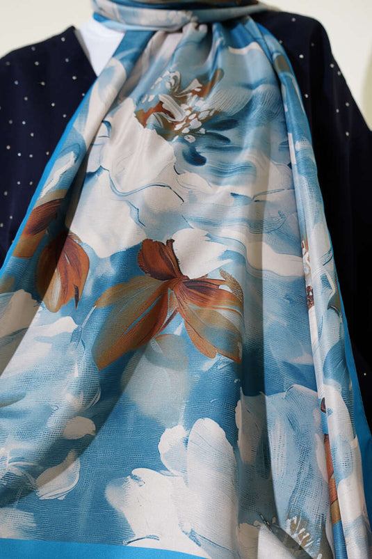 Blauer Twill-Schal mit Blumenmuster