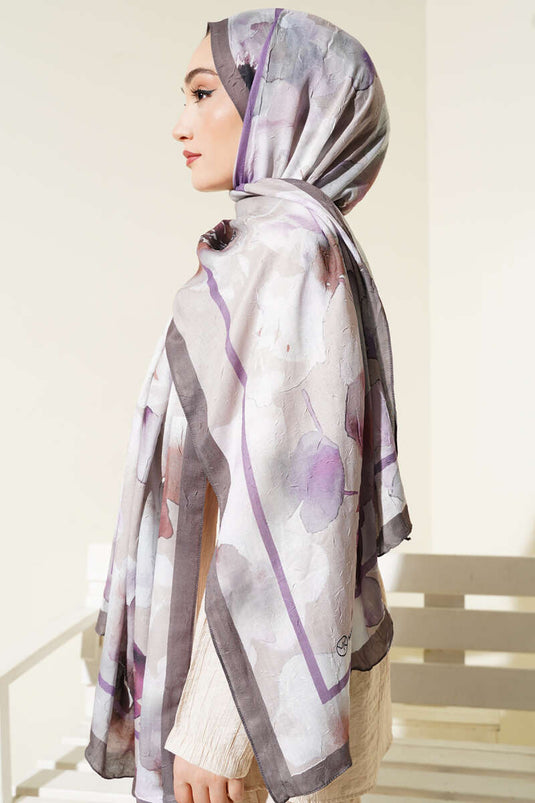 Châle en bambou marron à motifs floraux