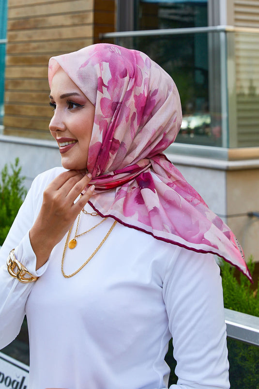 Écharpe à motifs floraux bordeaux