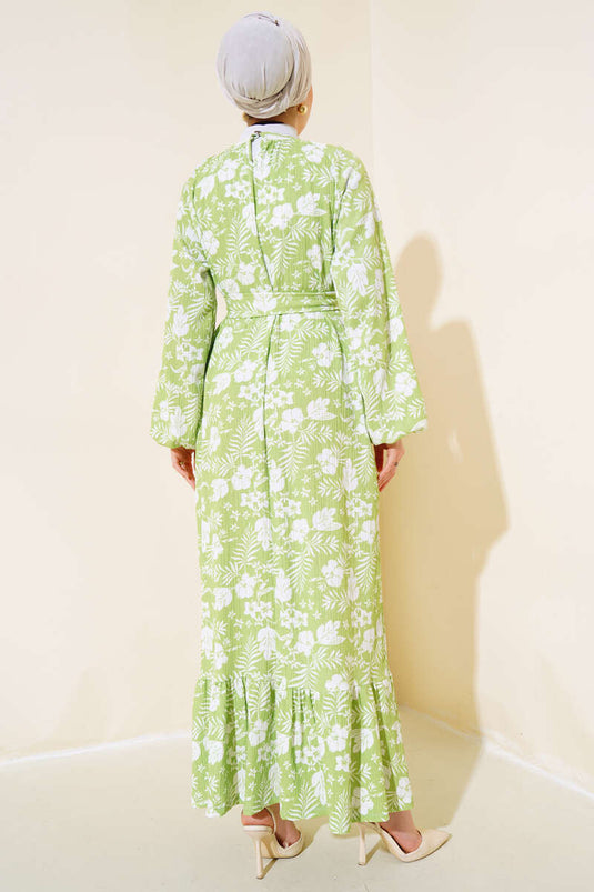 Lagenkleid mit Blumenmuster und Gürtel Grün