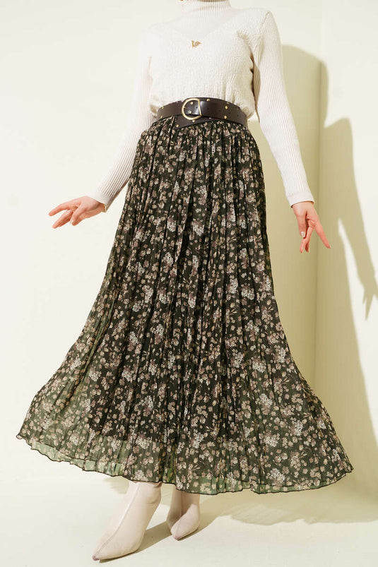 تنورة شيفون بكسرات مزينة بنقشة الأزهار باللون الزيتوني