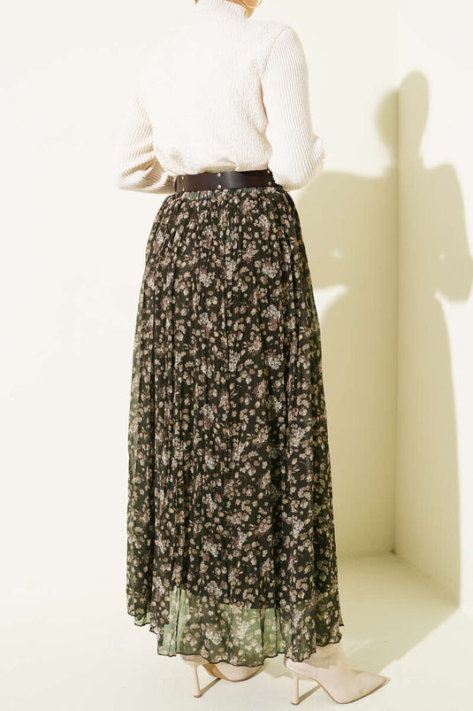 تنورة شيفون بكسرات مزينة بنقشة الأزهار باللون الزيتوني