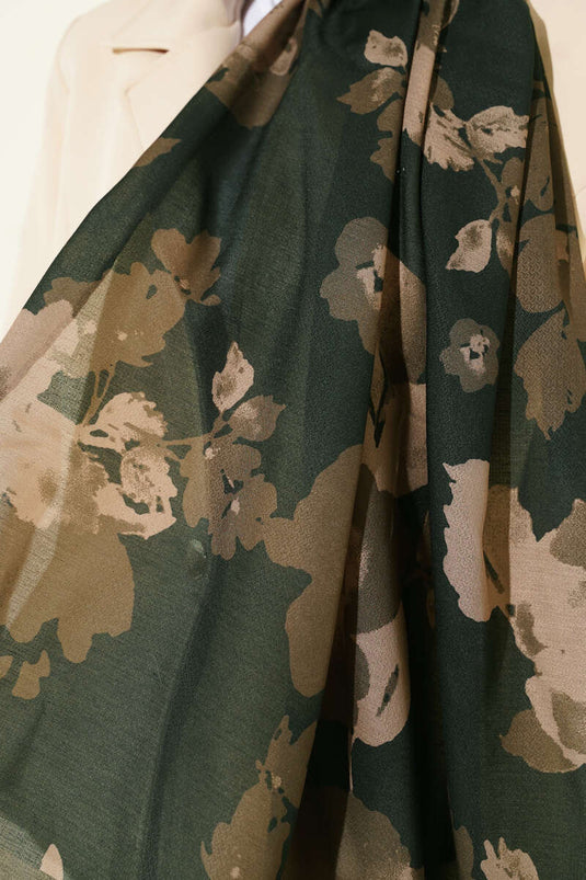شال ريبانا بنقشة زهور باللون الأخضر الزيتوني