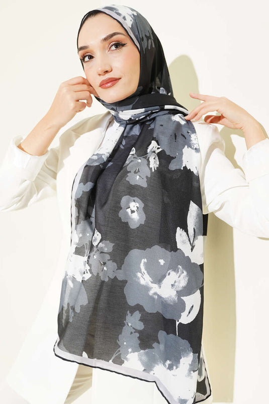 شال ريبانا بنقشة زهور أسود