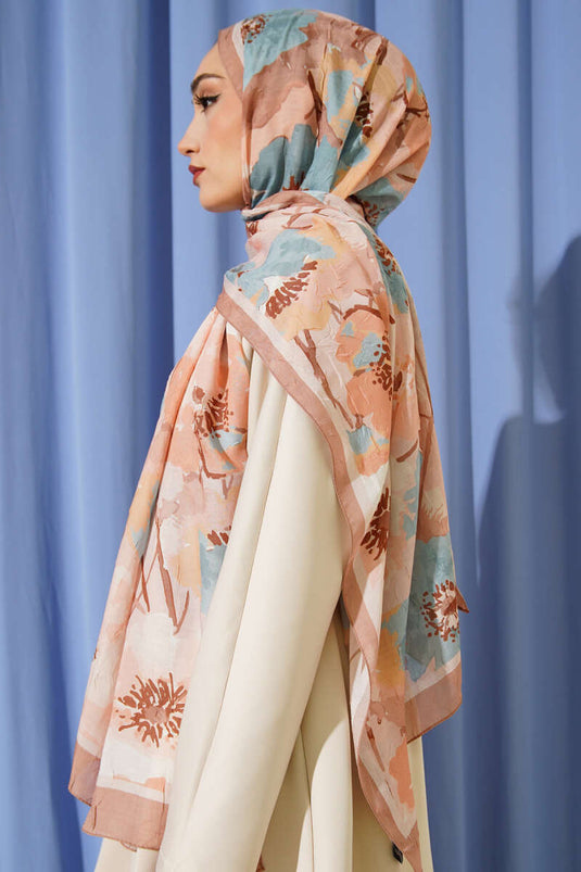 Weiches Bambus-Crush-Tuch mit Blumenmuster, Farbe: Latte