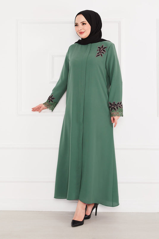 عباية حجاب بتفاصيل زهور نعناع