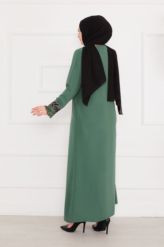 عباية حجاب بتفاصيل زهور نعناع