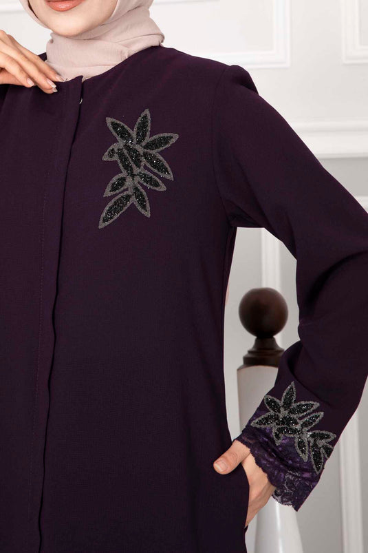 Ferace Modesto con Pizzo e Dettagli Floreali Viola