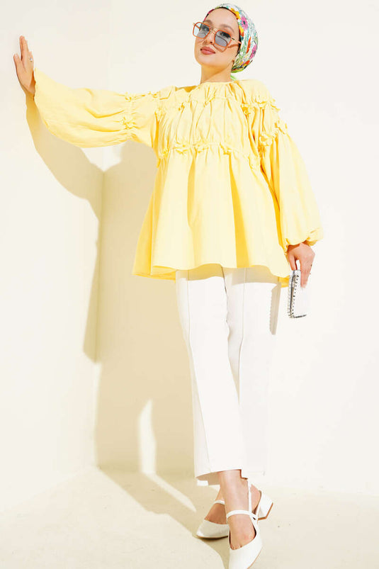 Çiçek Detaylı Kol Lastikli Tunik Sarı