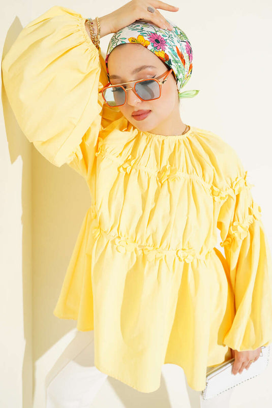 Çiçek Detaylı Kol Lastikli Tunik Sarı