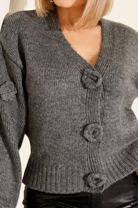 كارديجان قصير محبوك بأزرار مزينة بالزهور، رمادي داكن