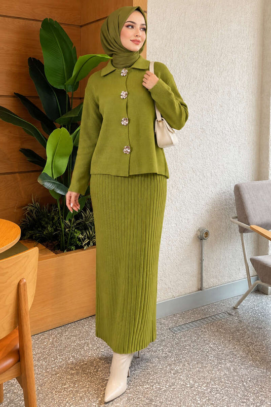 Conjunto De Falda De Punto Con Botones Dorados Y Estampado Floral En Verde Menta