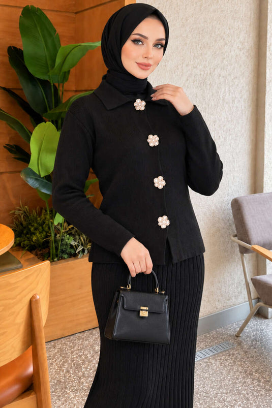 Completo Gonna In Maglia Con Fiori E Bottoni Nero