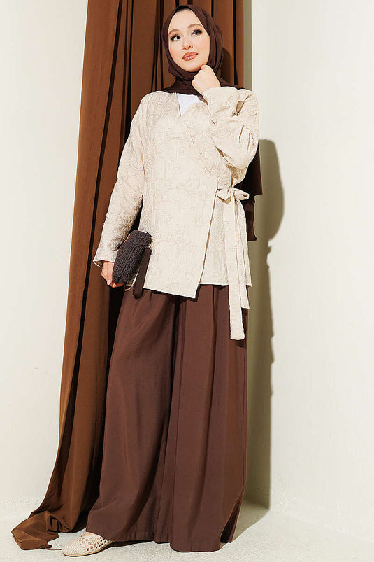 Çiçek İşlemeli Bağlamalı Kimono Bej
