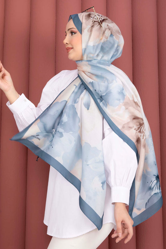 Série d'écharpes à motif floral indigo