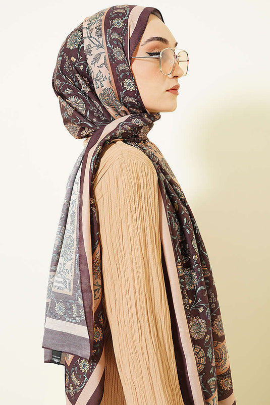 Châle doux à motif floral marron foncé
