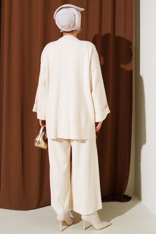 Conjunto de dos piezas de punto con estampado floral, color beige