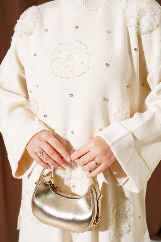 طقم تريكو من قطعتين بنقشة زهور، بيج