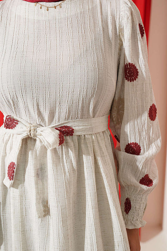 Robe Brodée À Fleurs Rose Poudré