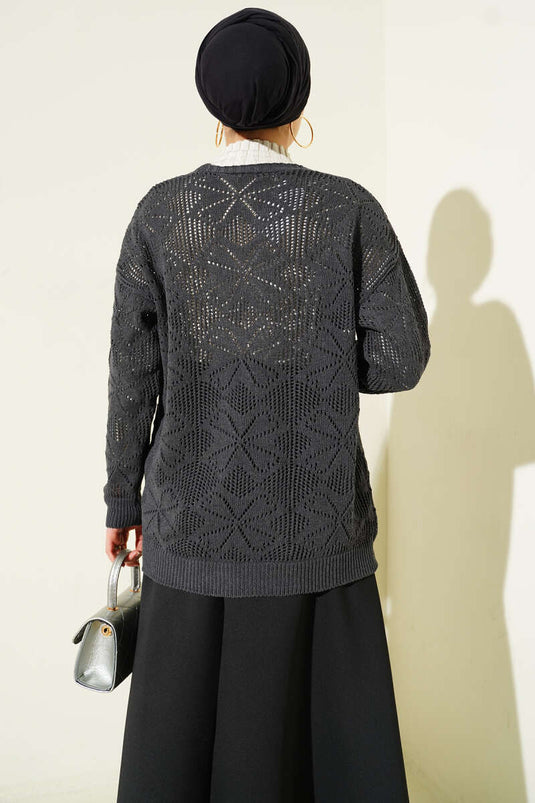 Cardigan en tricot fumé à boutons et tresse florale