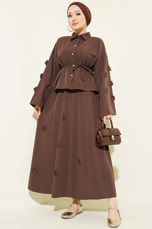Two-Piece Set with Flower Embellished Drawstring Skirt, Brown