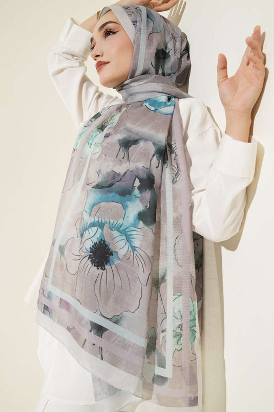 شال مزين بشريط زهري وأحجار