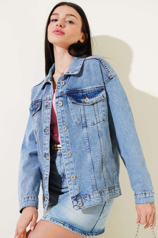 سترة جينز قصيرة بجيب مزدوج أزرق