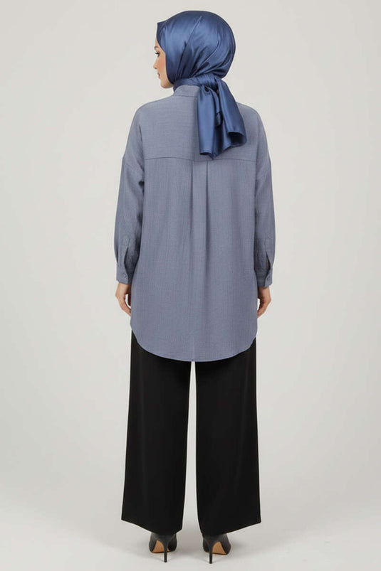 تونيك رمادي بجيوب مزدوجة وأزرار معدنية