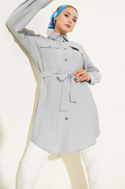Tunique grise à double poche et ceinture nouée