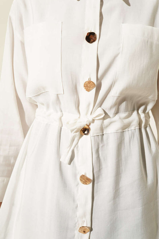 Chemise à double poche et boutons métalliques écrue