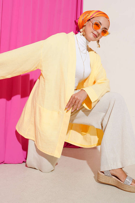 كارديجان موسلين مزدوج الجيب باللون الأصفر