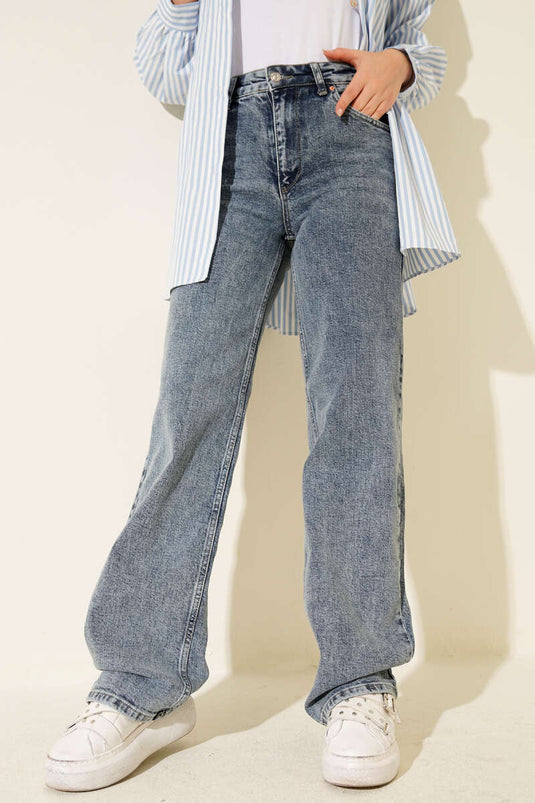 بنطلون جينز بلازو ذو جيوب مزدوجة بلون ثلجي داكن