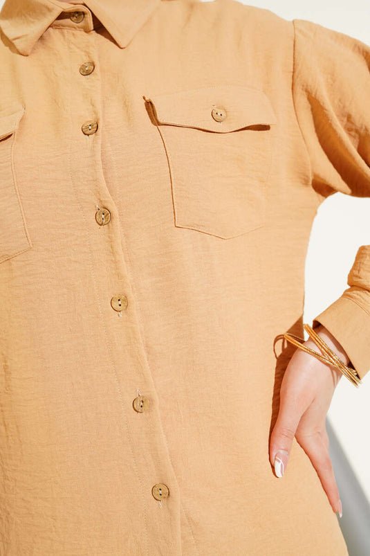 Chemise à double poche avec boutons en bois Biscuit