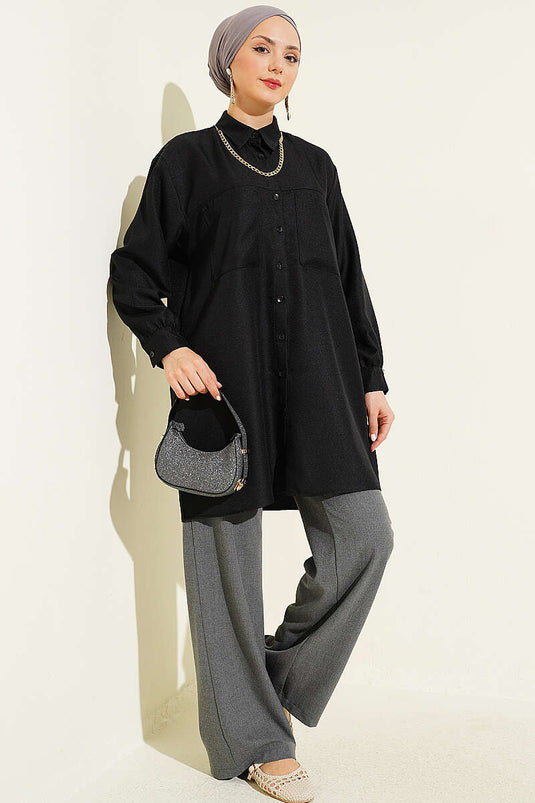 Chemise noire à double poche avec collier chaîne