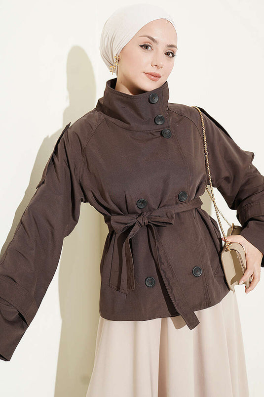Korte Dubbelknopige Riemtrenchcoat In Koffie