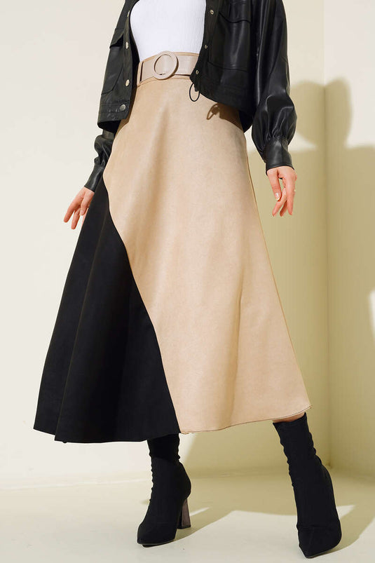 تنورة مزدوجة اللون من جلد الغزال بيج أسود