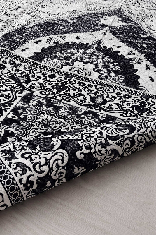 Çift Taraflı Desenli Kilim Siyah