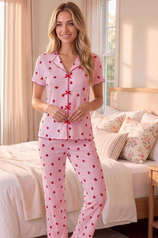Ensemble pyjama à col croisé motif fraise rose